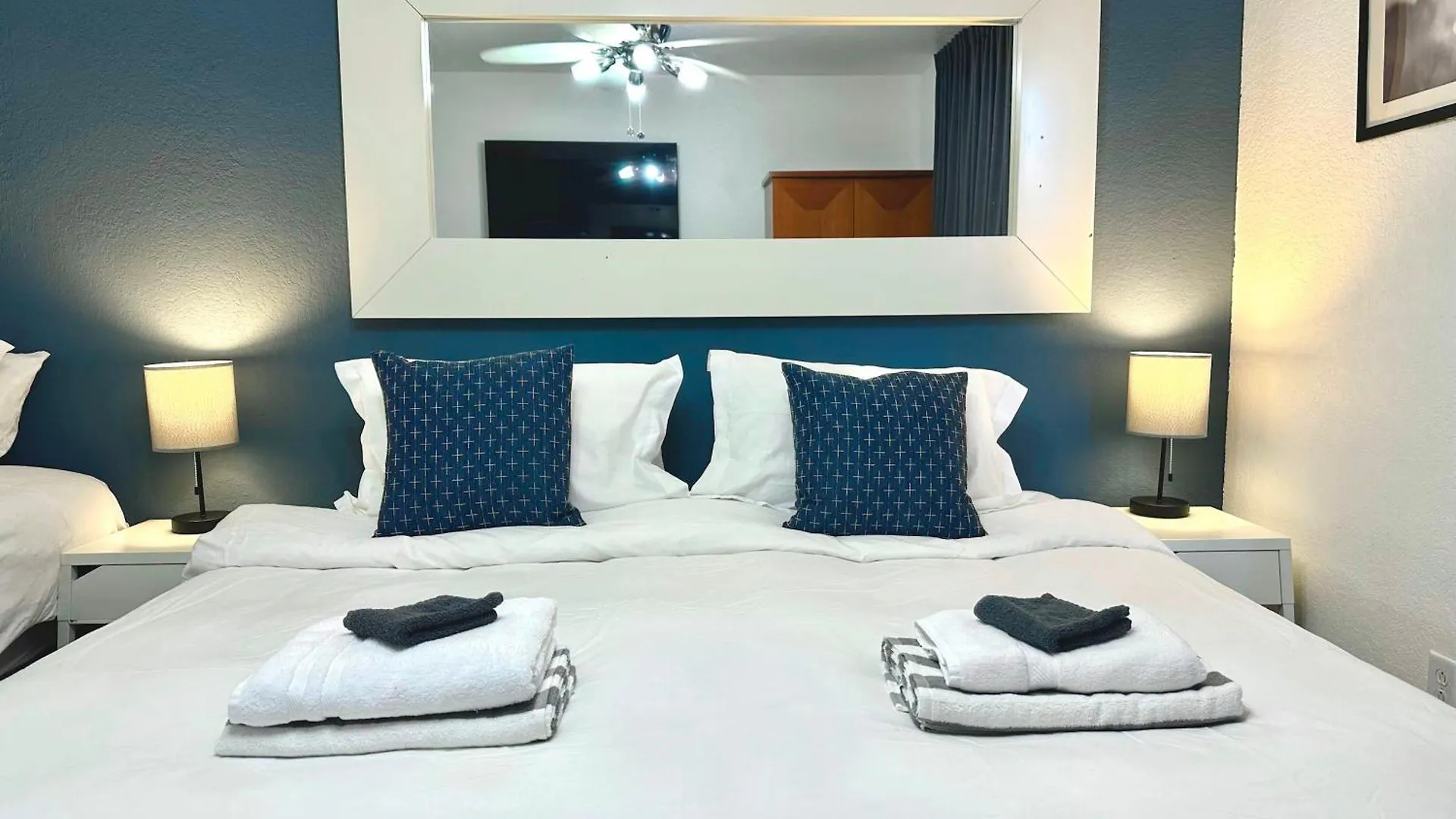 Villa 14 Room Disneymansion By Americanvacationliving Davenport
